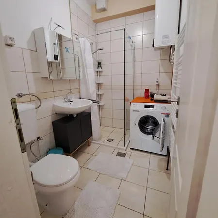 Dona 2 Apartment *